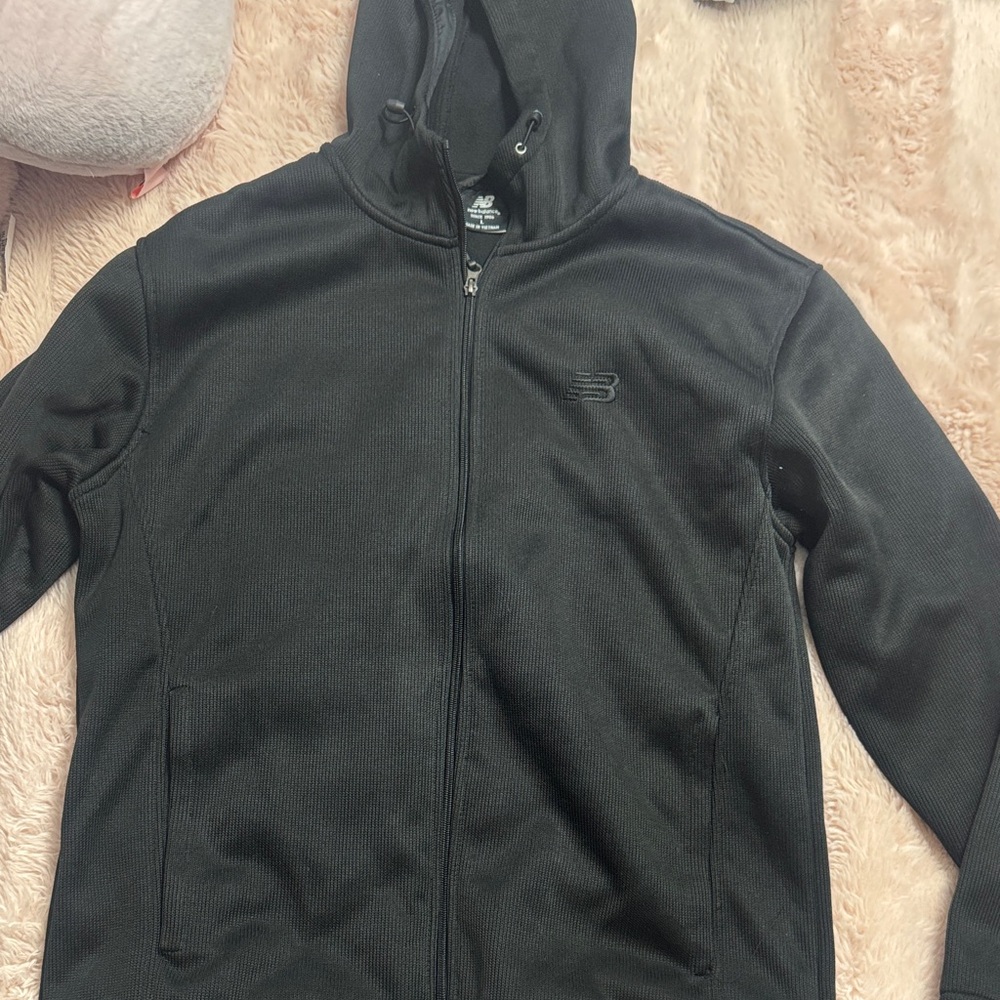 New balance black  Hooded Men's light weight jacket